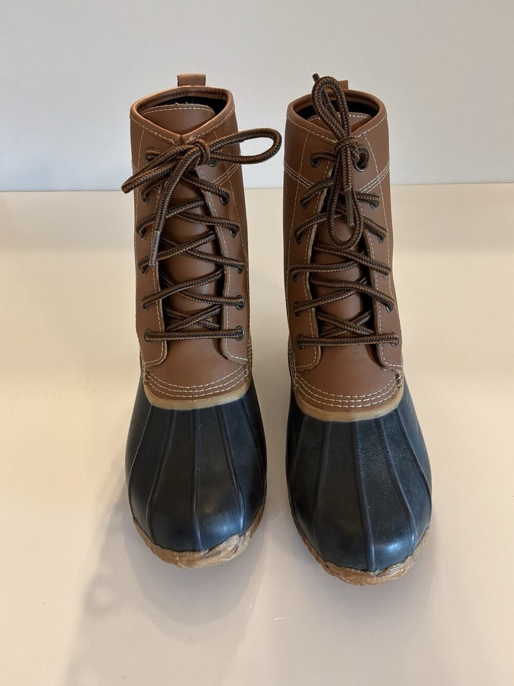 Ladies Lands’ End Rain Boot Size 6